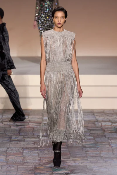 Look 65
